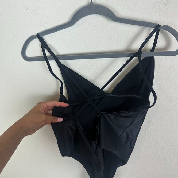 Yugen by Sandra Milano Black One Piece Swim Suit M Deep V Neck Strappy Back - Picture 5 of 7